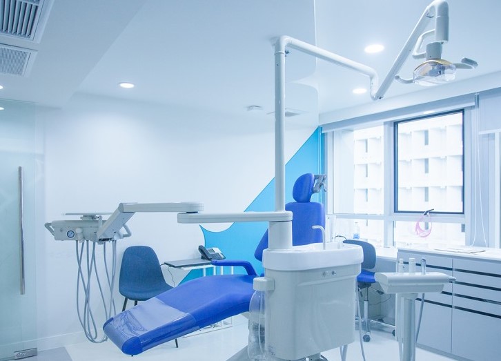 คลินิกทันตกรรม ThaiSmile Dental
